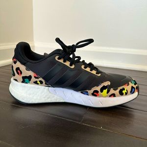 Women’s Adidas Sneakers